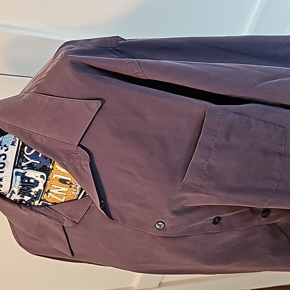 VanHeusen men's button-up shirt - Picture 3 of 7